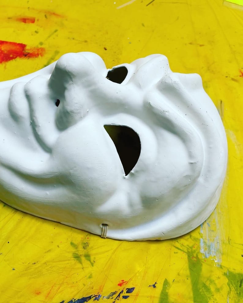 Italian Blank Mask - Image 2
